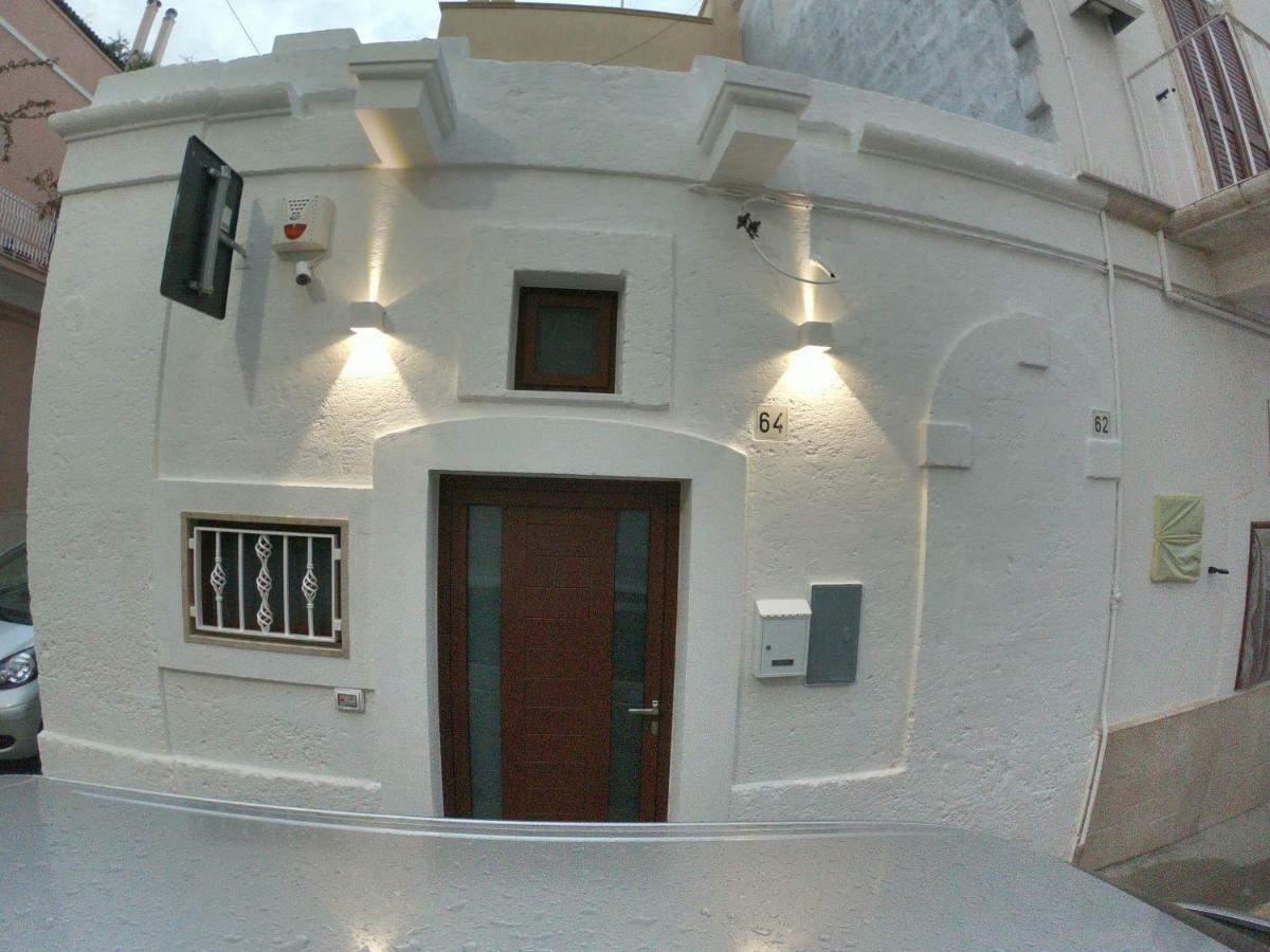 Casa Principe Di Napoli Villa โปลีญาโนอามาเร ภายนอก รูปภาพ